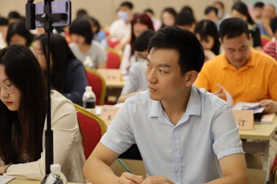 海南互联网新闻培训学校(海南互联网新闻培训学校地址)