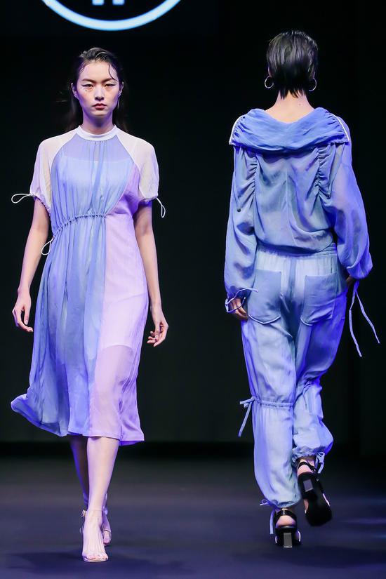 包含互联网潮流风向的词条